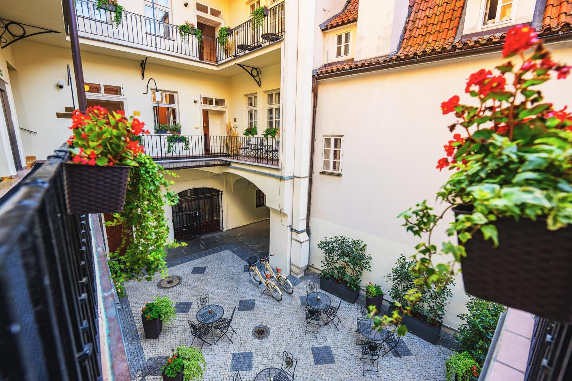Josephine Old Town Square Hotel - Czech Leading Hotels Prag Exterior foto